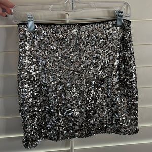 Gianni Bini Sequin Mini Skirt; Size Small